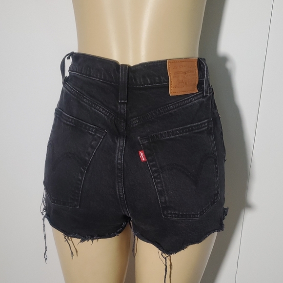 Levi Strauss Shorts Womens Button Fly Black Raw Hem Grunge High Rise Sz 28 - Picture 3 of 11